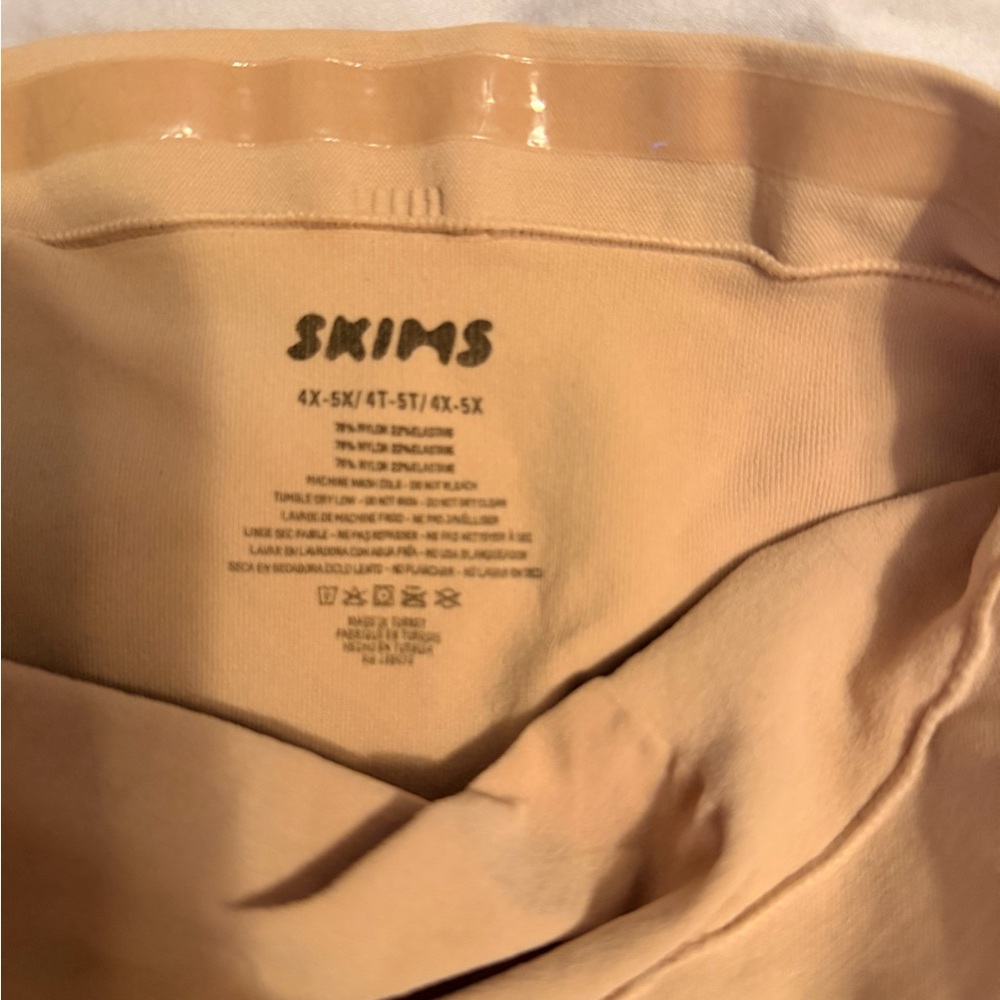 NEVER WORN W/O TAGS SKIMS MATERNITY 4X Shapewear High-Waist Briefs in Nude